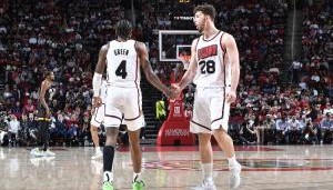 西区次席火箭本赛季已横扫9支球队：骑士、太阳、76人在列