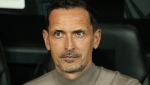 体育直播-法鹰主帅：热刺曼联是欧联杯夺冠热门 这对很多人将是生涯关键战